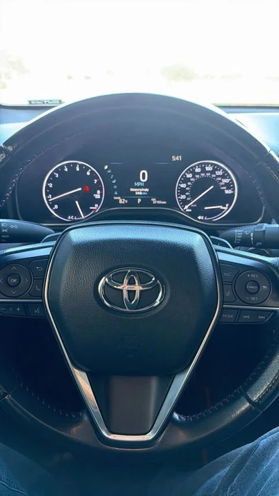 2021 Toyota Avalon 5th Gen - Image 10 of 17