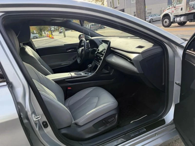 2021 Toyota Avalon 5th Gen - Image 12 of 12