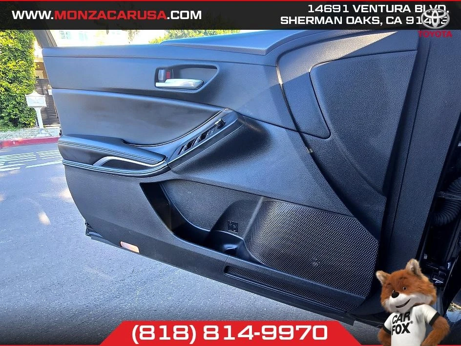 2021 Toyota Avalon 5th Gen - Image 16 of 21