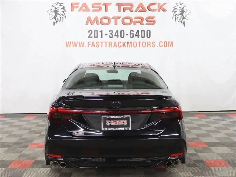 2021 Toyota Avalon 5th Gen - Image 5 of 12