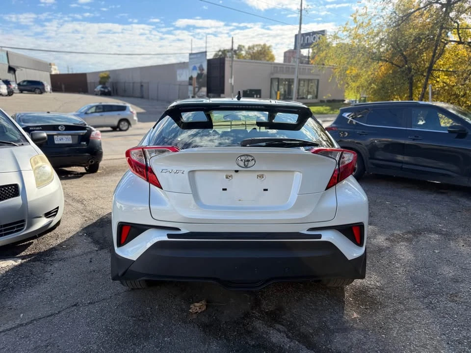 2021 Toyota C-HR - Image 7 of 16