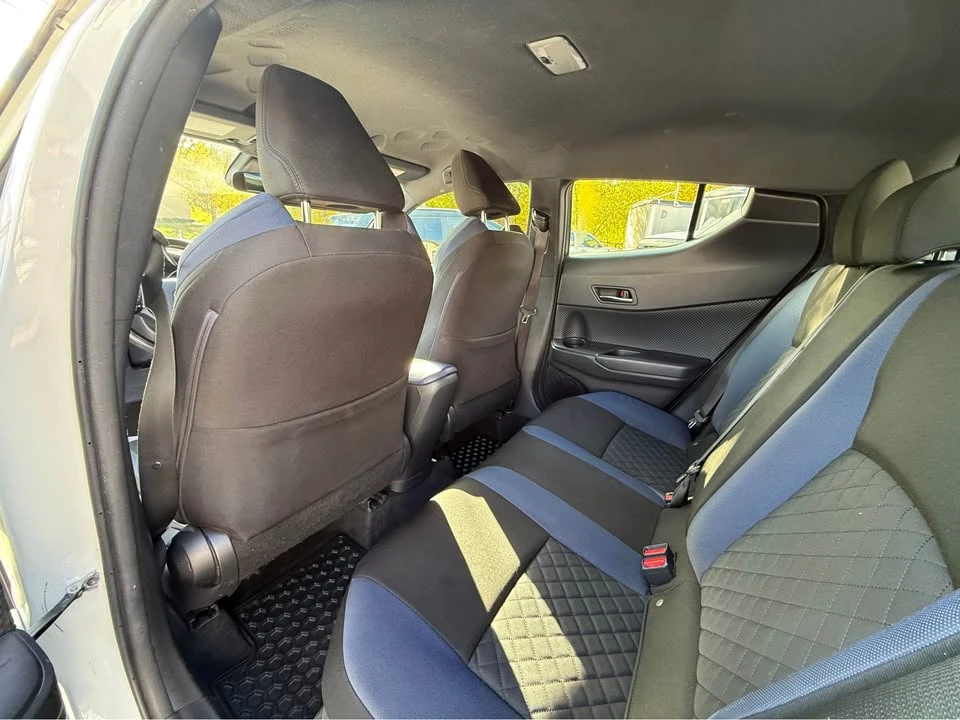2021 Toyota C-HR - Image 10 of 16