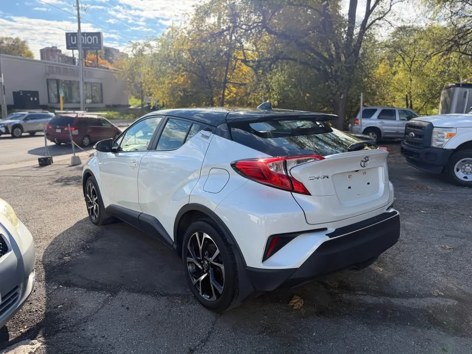 2021 Toyota C-HR - Image 6 of 16