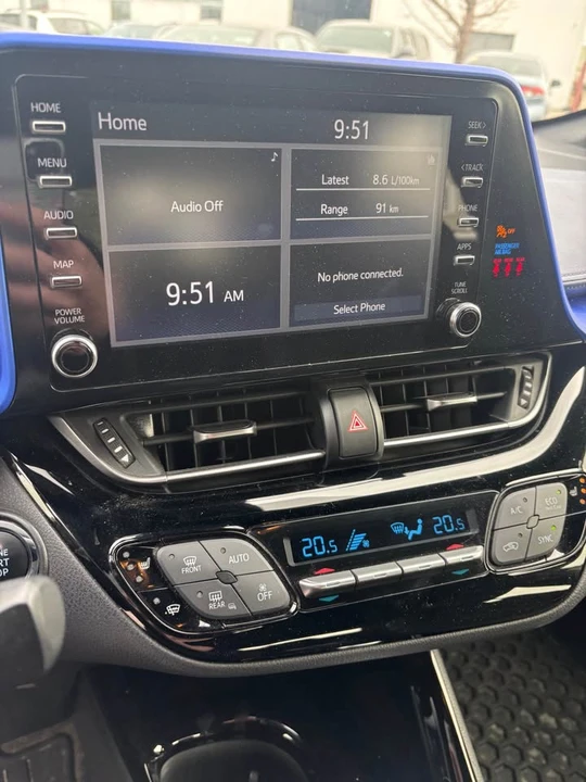 2021 Toyota C-HR - Image 12 of 14