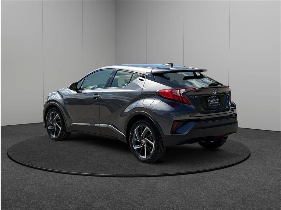 2021 Toyota C-HR - Image 7 of 21