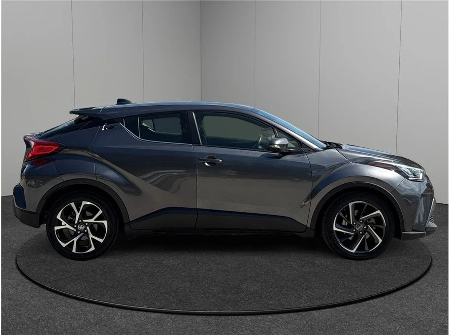 2021 Toyota C-HR - Image 10 of 21