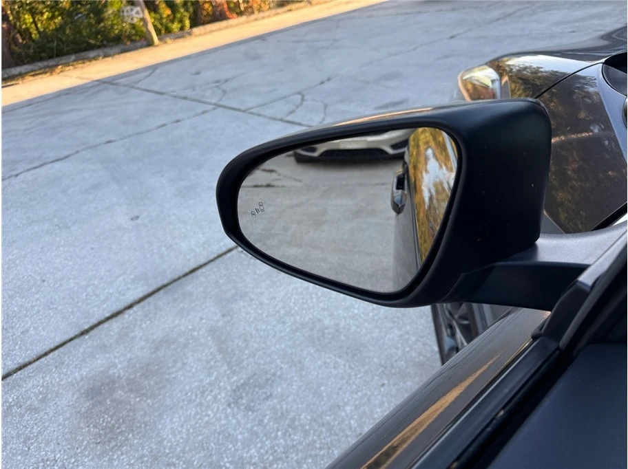 2021 Toyota C-HR - Image 14 of 21