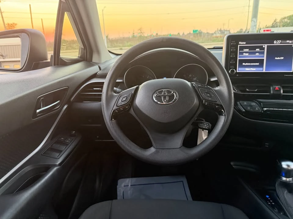 2021 Toyota C-HR - Image 15 of 16