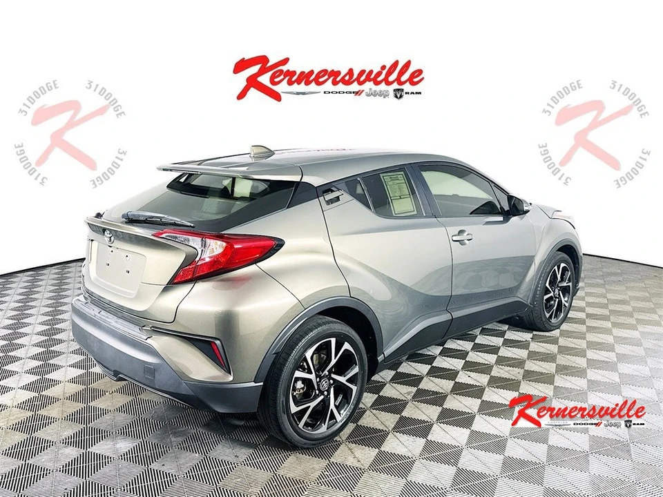 2021 Toyota C-HR - Image 7 of 12