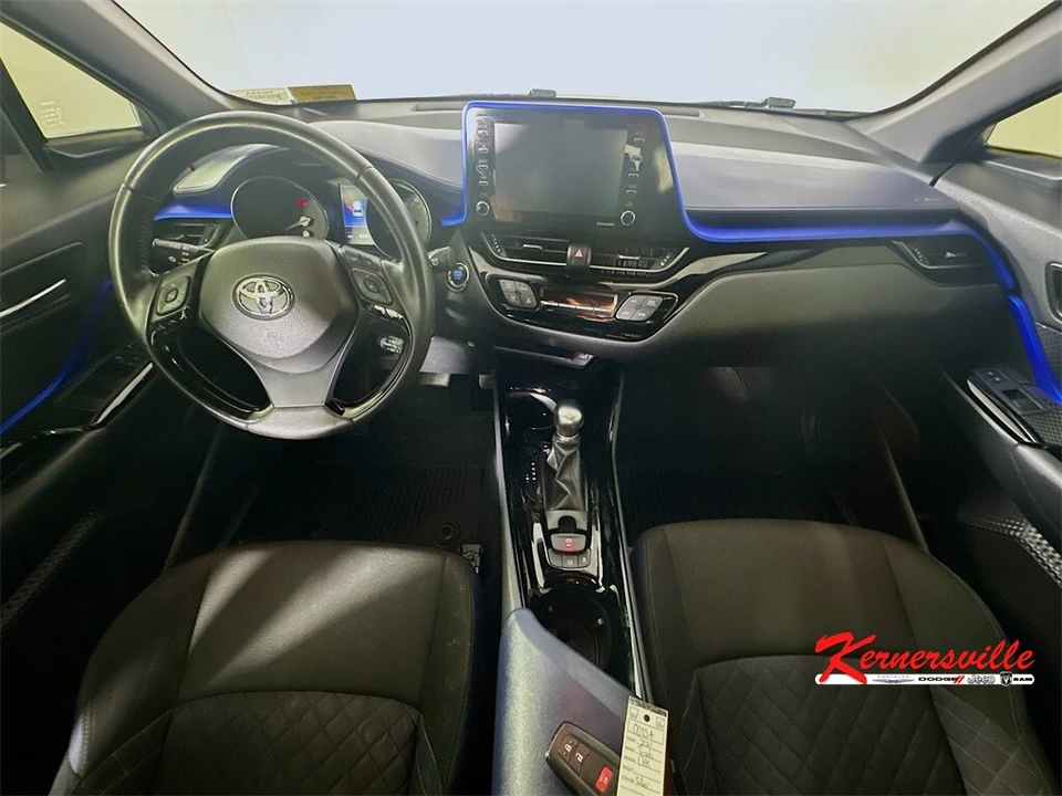 2021 Toyota C-HR - Image 10 of 12