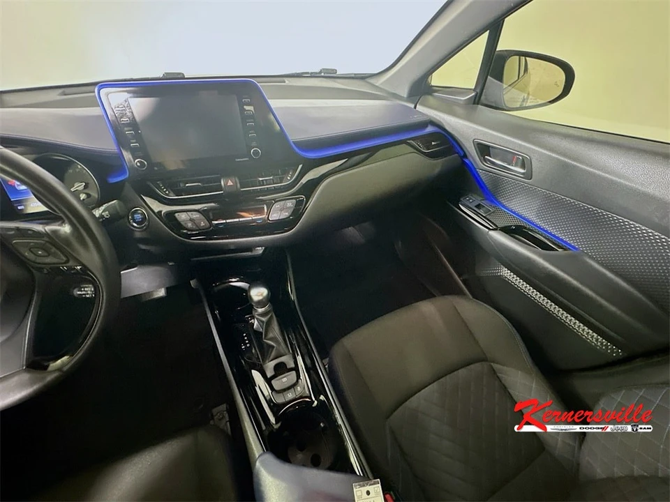 2021 Toyota C-HR - Image 11 of 21