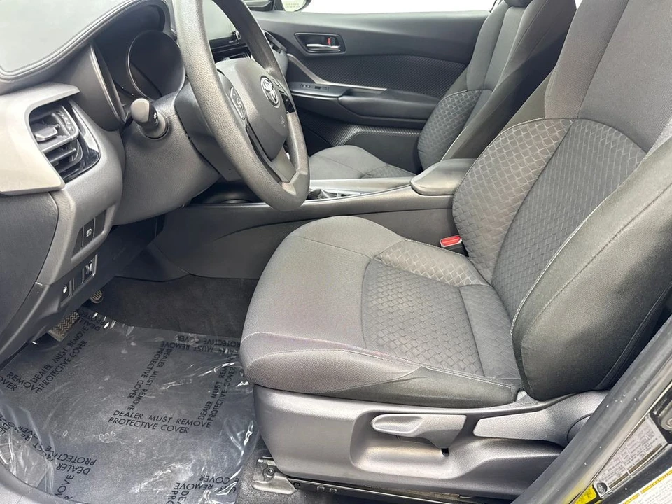 2021 Toyota C-HR - Image 26 of 31