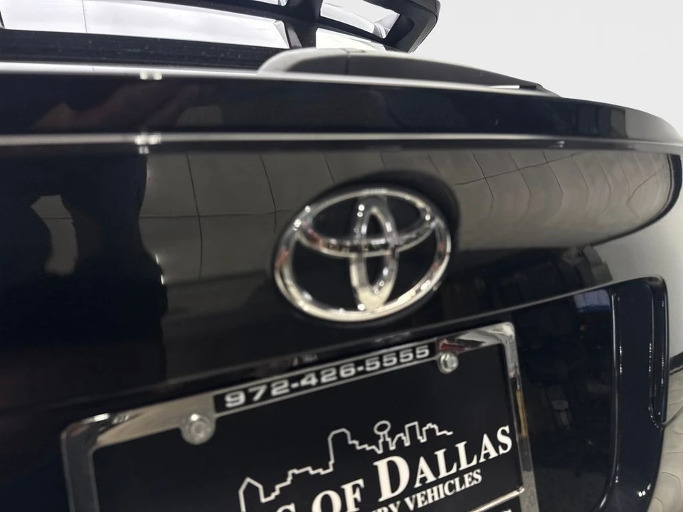 2021 Toyota C-HR - Image 21 of 31