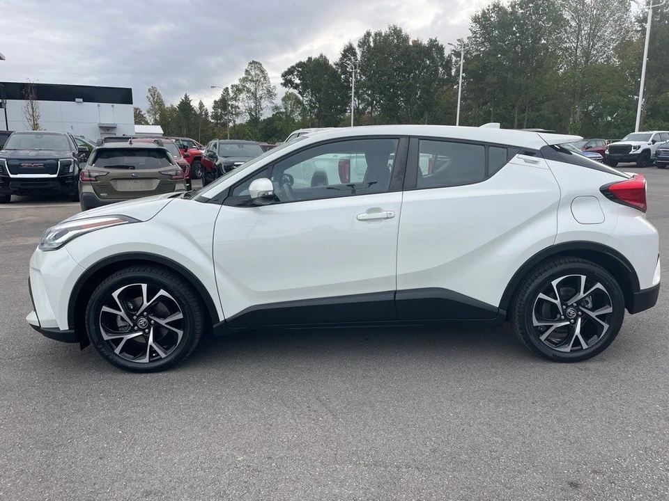 2021 Toyota C-HR - Image 2 of 12