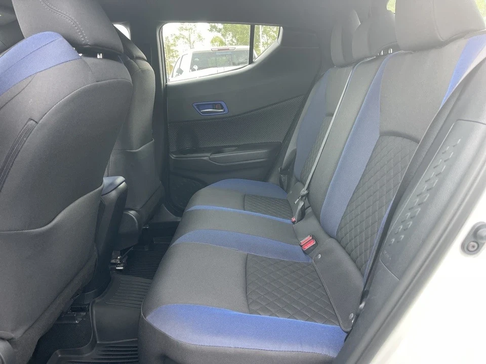 2021 Toyota C-HR - Image 9 of 12