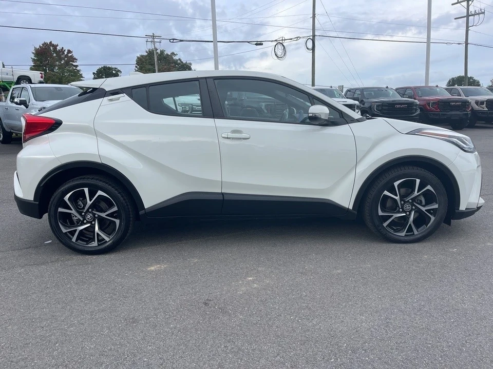 2021 Toyota C-HR - Image 6 of 12