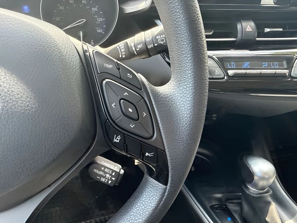 2021 Toyota C-HR - Image 14 of 31