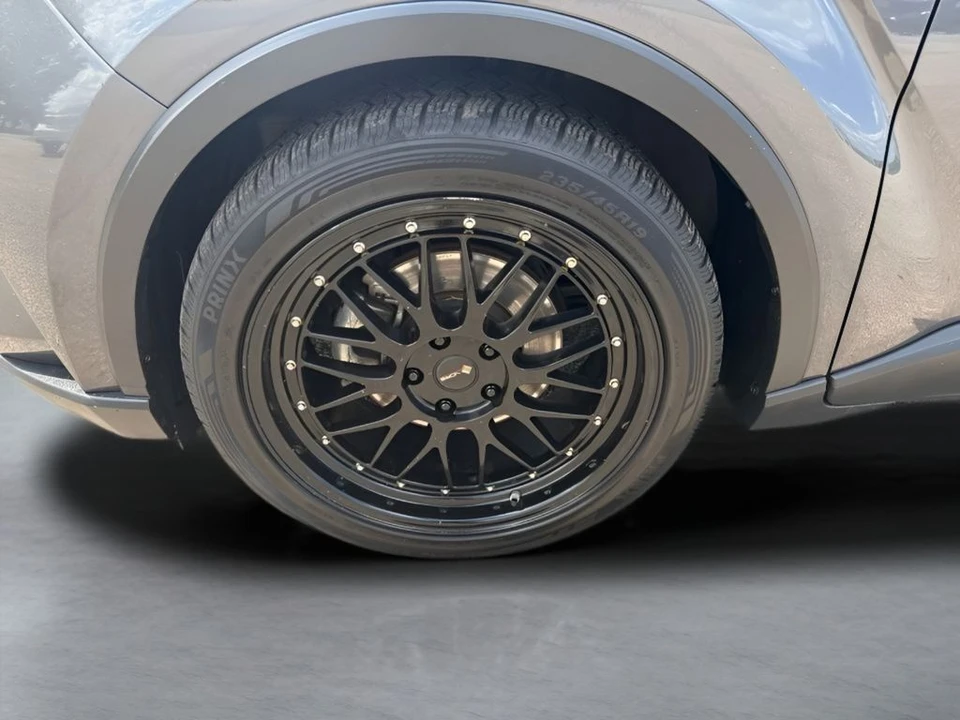 2021 Toyota C-HR - Image 28 of 31