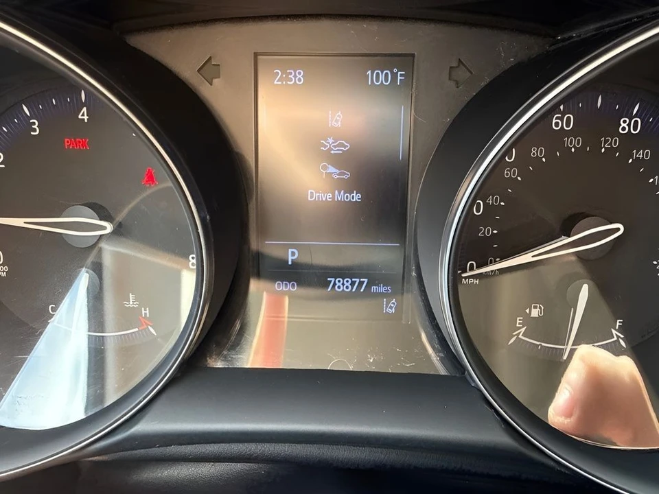 2021 Toyota C-HR - Image 21 of 31