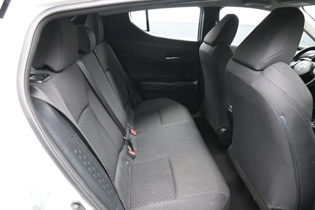 2021 Toyota C-HR - Image 23 of 31