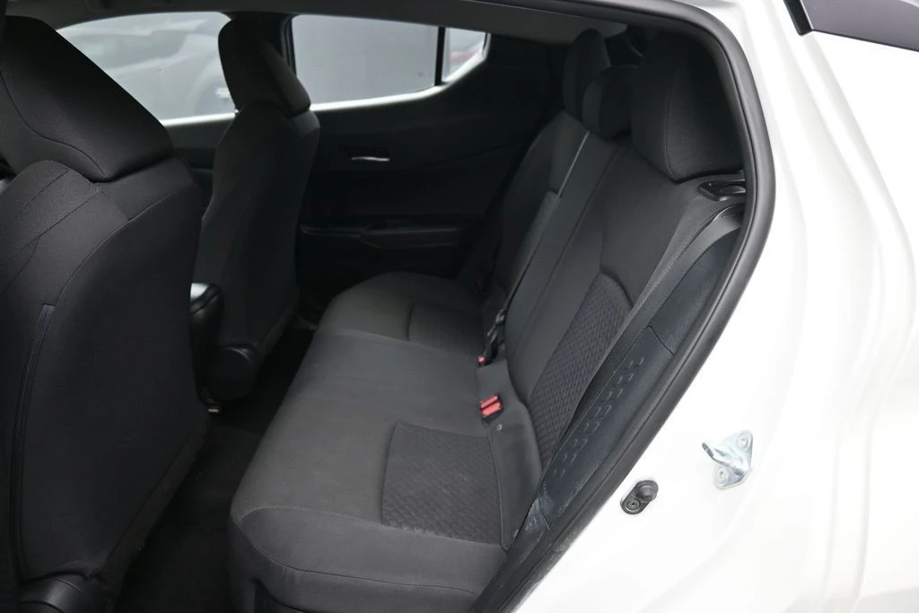 2021 Toyota C-HR - Image 20 of 31