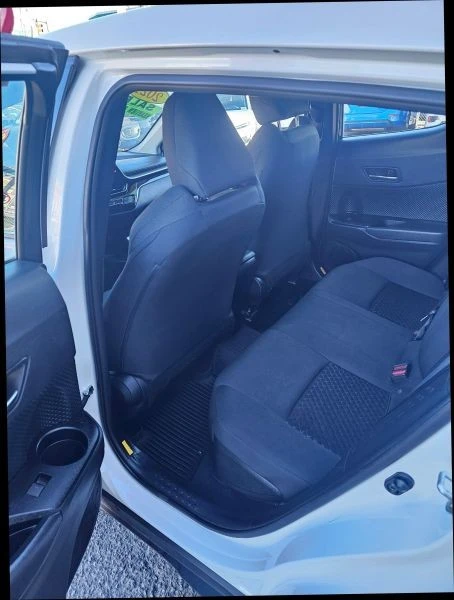 2021 Toyota C-HR - Image 7 of 12