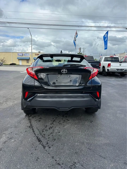 2021 Toyota C-HR - Image 4 of 9