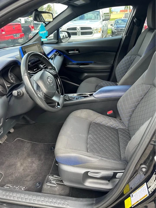 2021 Toyota C-HR - Image 6 of 9
