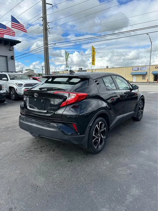 2021 Toyota C-HR - Image 5 of 9
