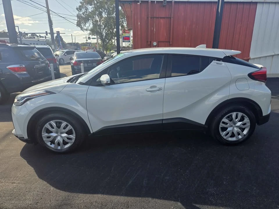 2021 Toyota C-HR - Image 3 of 10