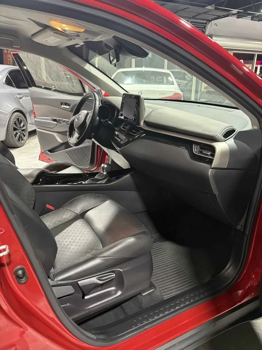 2021 Toyota C-HR - Image 16 of 20
