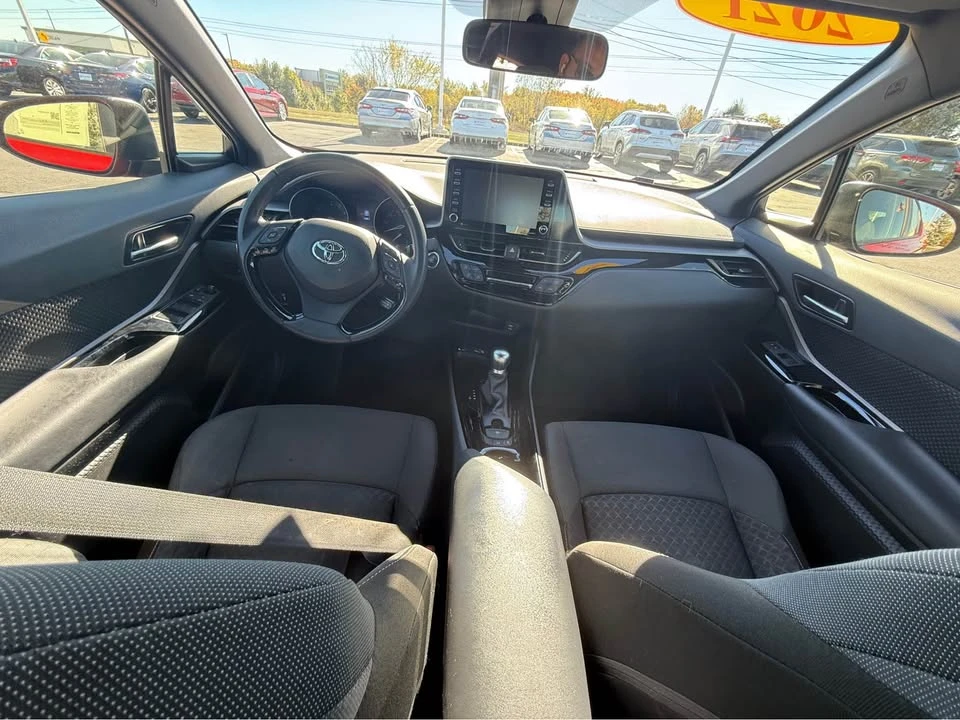 2021 Toyota C-HR - Image 10 of 16