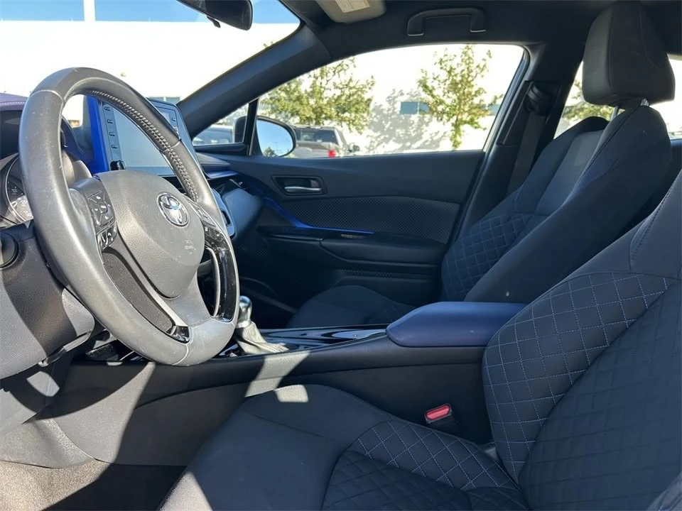2021 Toyota C-HR - Image 11 of 19