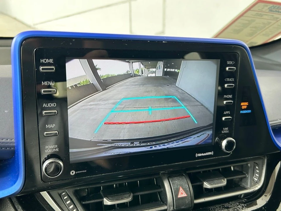 2021 Toyota C-HR - Image 9 of 12