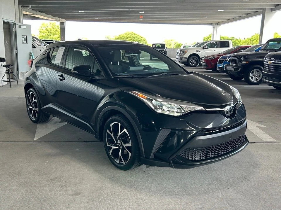 2021 Toyota C-HR - Image 2 of 12