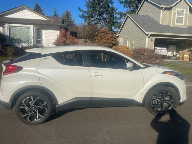2021 Toyota C-HR - Image 16 of 19
