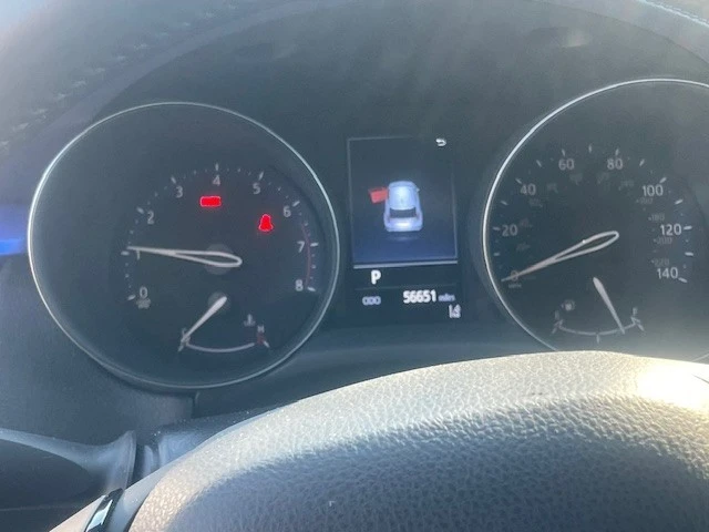 2021 Toyota C-HR - Image 14 of 19
