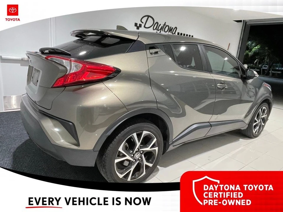 2021 Toyota C-HR - Image 5 of 10