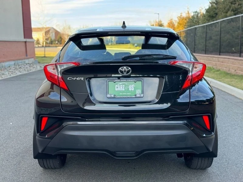 2021 Toyota C-HR - Image 9 of 12