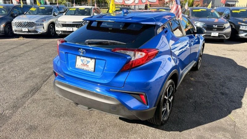 2021 Toyota C-HR - Image 9 of 12