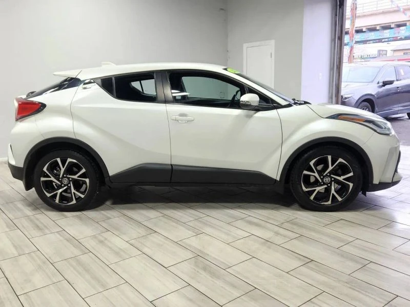 2021 Toyota C-HR - Image 6 of 12