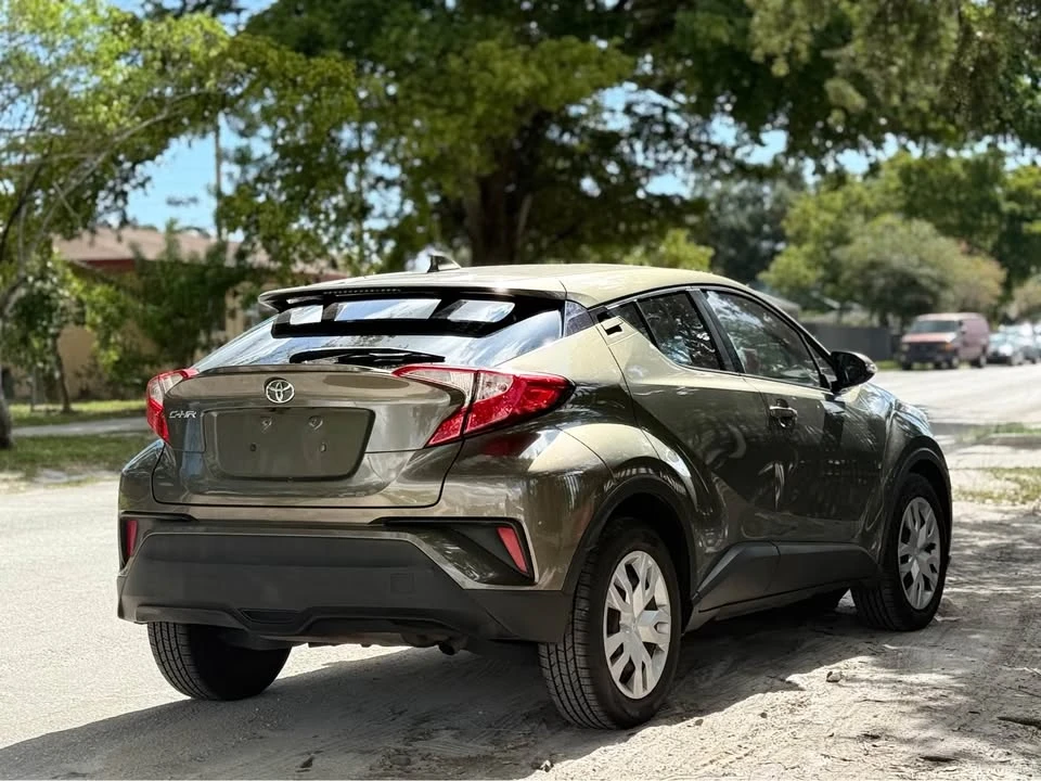 2021 Toyota C-HR - Image 3 of 9