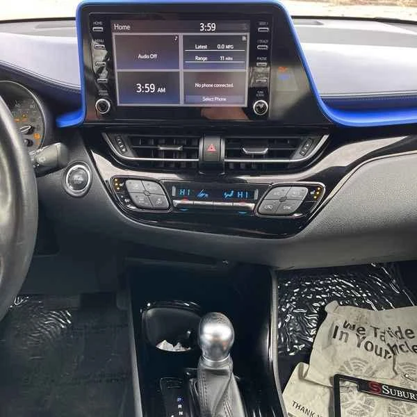 2021 Toyota C-HR - Image 16 of 18
