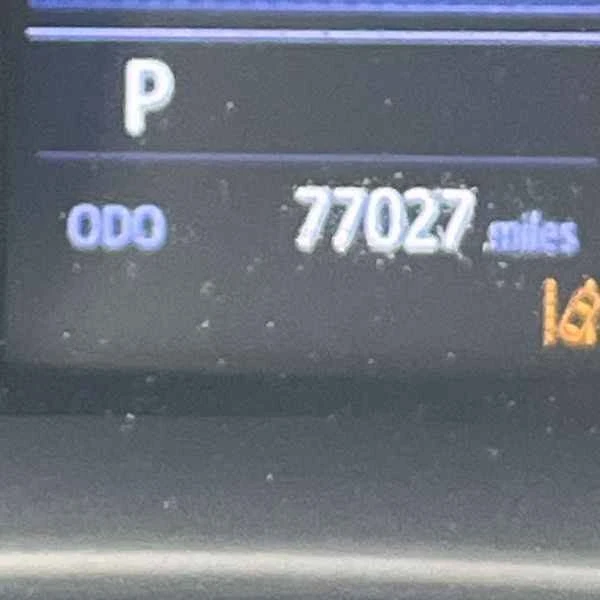 2021 Toyota C-HR - Image 14 of 18