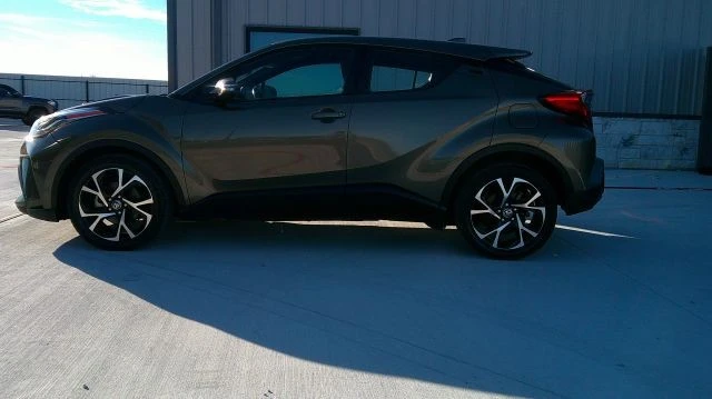 2021 Toyota C-HR - Image 7 of 21