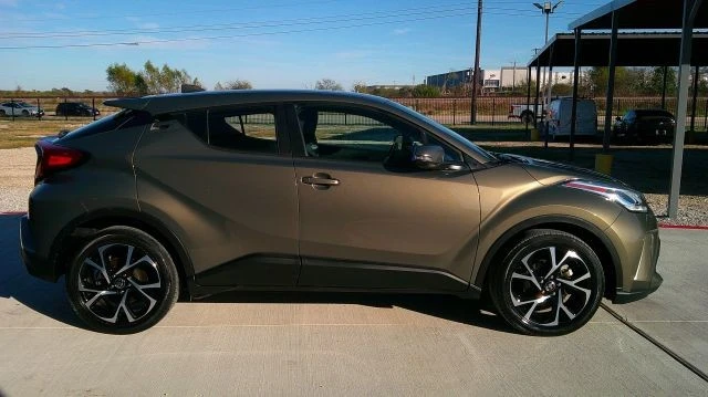 2021 Toyota C-HR - Image 14 of 21