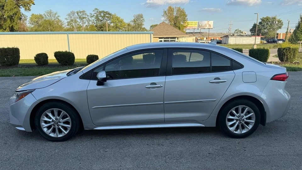 2021 Toyota Corolla 12th Gen - Image 2 of 19
