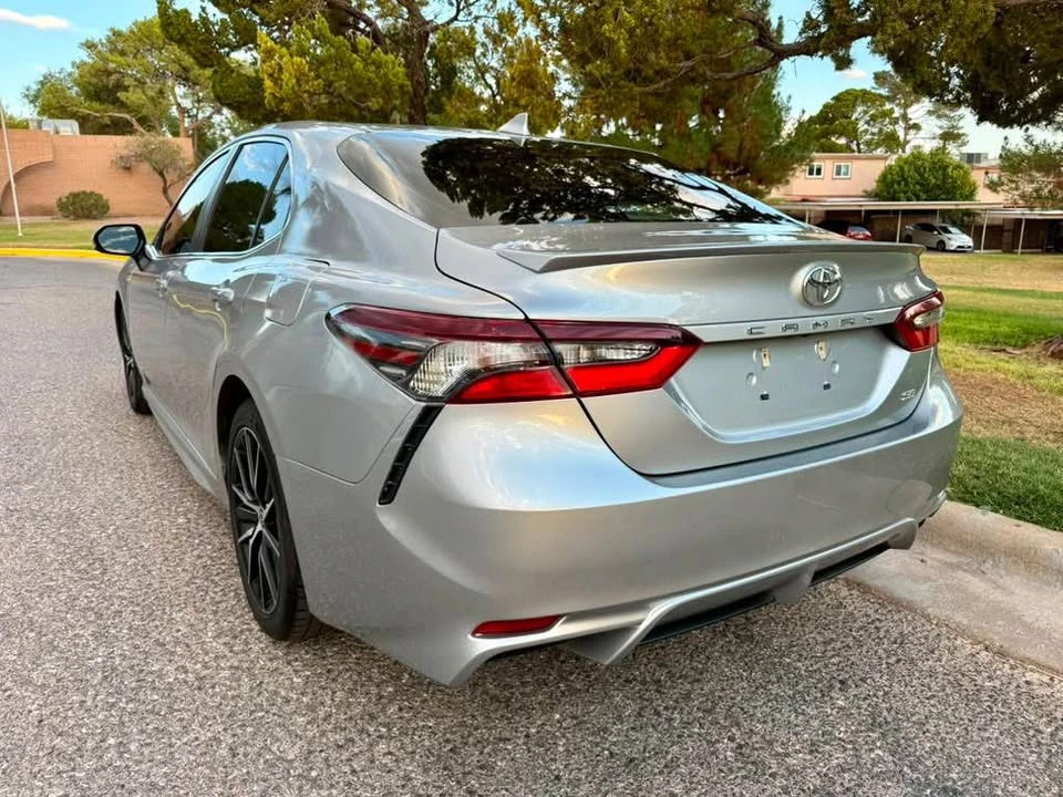 2021 Toyota Camry 8th Gen - Image 6 of 20