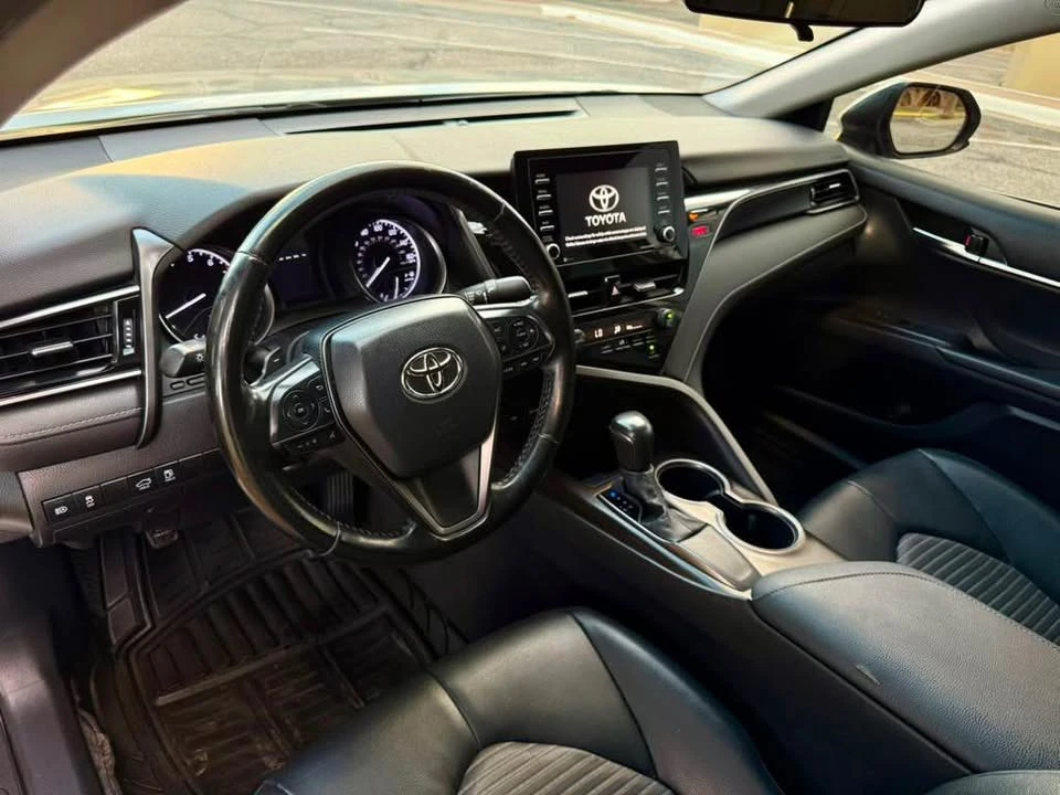 2021 Toyota Camry 8th Gen - Image 10 of 20