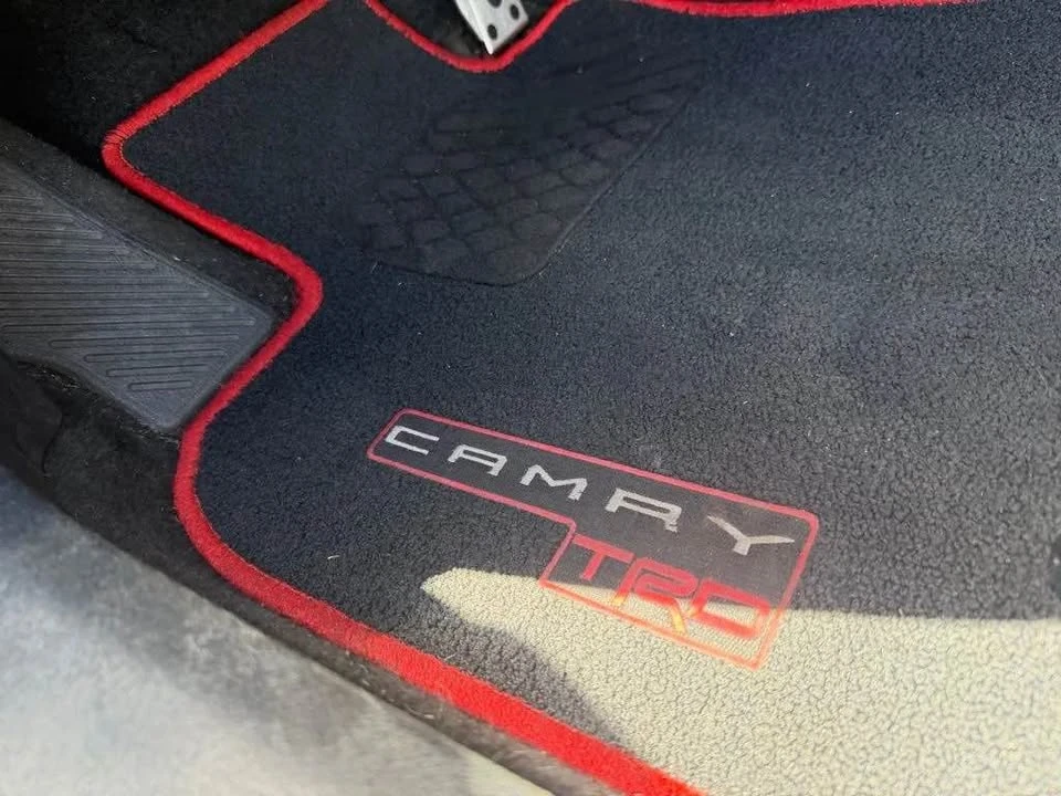 2021 Toyota Camry 8th Gen - Image 13 of 17